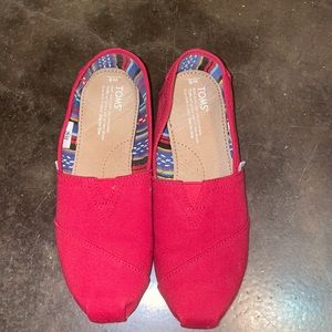 Toms, red, size 8